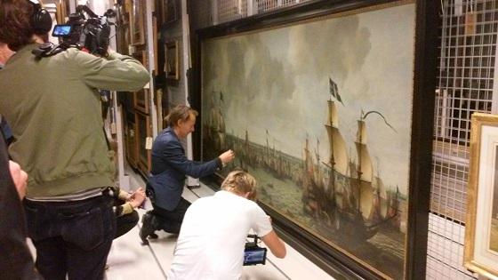 Daan Roosegaarde in depot Het Scheepvaartmuseum