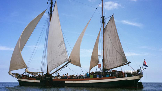 Kijk aan boord bij gastschip Lutgerdina