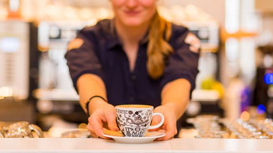 Vacature Medewerker Horeca & Bezoekersontvangst (16-32 uur)