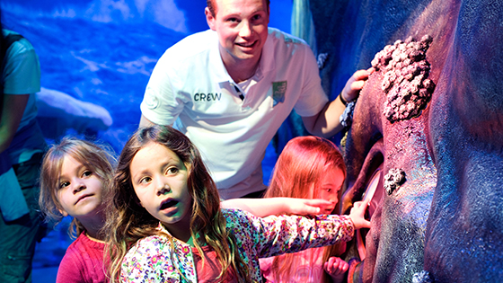 kinderen in het museum