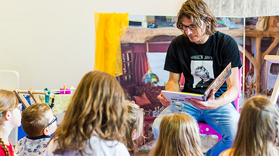 familieverteller 'In mijn schoenen' (3+)