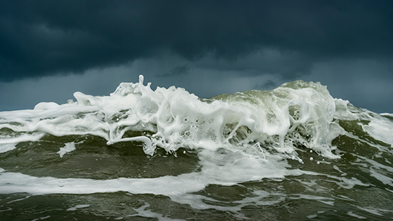 Mens op Zee