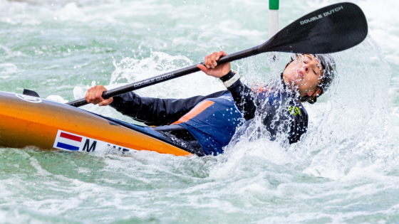 Iconen op het water: Volg de finalewedstrijden van onze watersporters live bij H