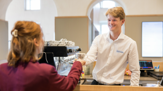 Shiftleader Café-Restaurant & Operations