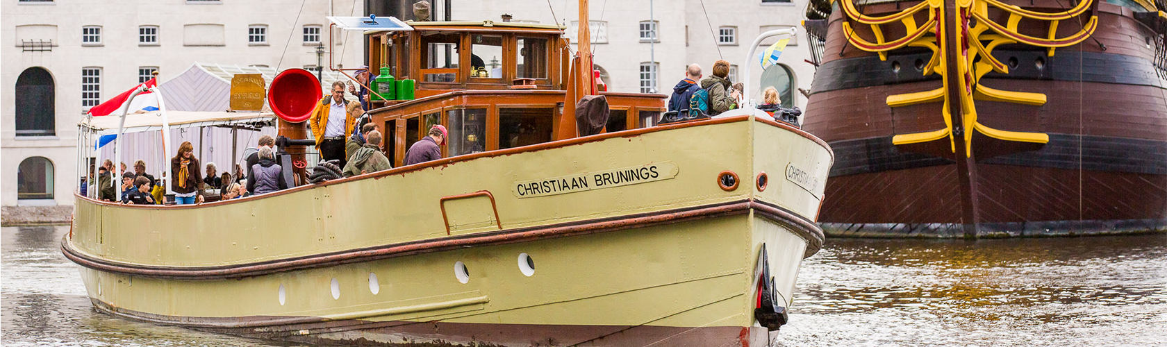 Sail along the IJ