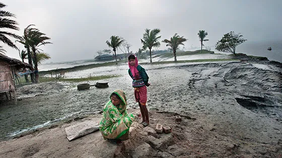 New York | Kadir van Lohuizen met Rising Tide/Rijzend Water