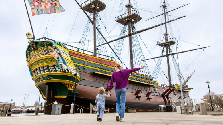 Stap aan boord van het VOC-schip